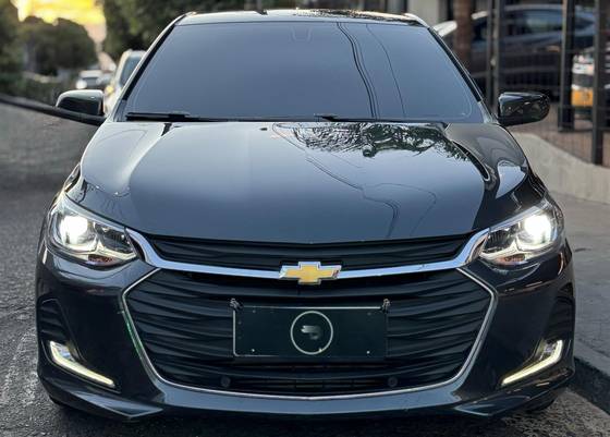 CHEVROLET ONIX 1.0 TURBO FLEX PREMIER AUTOMÁTICO CHEVROLET ONIX 1.0 TURBO FLEX PREMIER AUTOMÁTICO